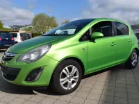 Gebraucht Opel Corsa Active 87 PS (63 kW) 2013 Apfelgruen p2 Kleinwagen