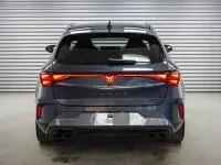 Second-hand Cupra Leon VZ 333 CP (244 kW) 2025 Gri