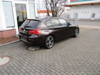 gebraucht BMW 120 i Sport Line mit Navi/LED/Leder/SHZG/GSHD/PDC