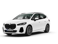 Gebraucht BMW 223 Active Tourer Luxury Line 204 PS (150 kW) 2026 Van / Kleinbus