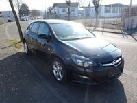 Gebraucht Opel Astra Active 120 PS (88 kW) 2013 Schwarz Limousine