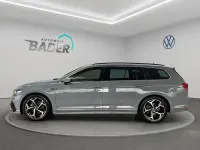 Gebraucht VW Passat Business 190 PS (139 kW) 2023 Grau Kombi