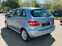Gebraucht Mercedes B200 193 PS (141 kW) 2005 Blau Van / Kleinbus