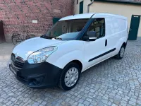 Gebraucht Opel Combo Edition 95 PS (69 kW) 2018 Weiß Van / Kleinbus