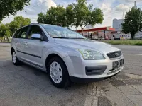 Gebraucht Ford Focus Fun X 101 PS (74 kW) 2005 Polarsilber metallic Kombi