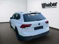 Gebraucht VW Tiguan Allspace Life 150 PS (110 kW) 2023 Weiß SUV