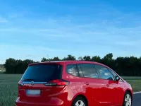 Gebraucht Opel Zafira 140 PS (102 kW) 2016 Rot Van / Kleinbus