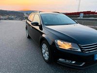 Gebraucht VW Passat 140 PS (102 kW) 2014 Schwarz Kombi