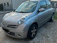 Used Nissan Micra 80 HP (58 kW) 2005 Silver Hatchback