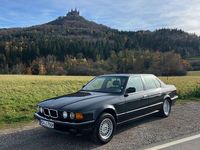 Gebraucht BMW 750 299 PS (219 kW) 1989 Schwarz Limousine