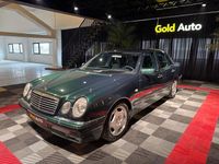 Gebraucht Mercedes E220 Avantgarde 125 PS (91 kW) 1998 Grün Limousine