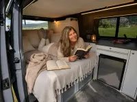 Gebraucht VW Multivan California 102 PS (75 kW) 2017 Grau Van / Kleinbus