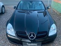 gebraucht Mercedes SLK350 Cabrio *200KW/272PS* *Automatik*SHZ*Navi*2.Hand*