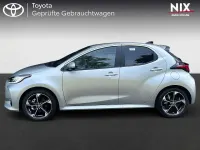 Neu Toyota Yaris Style 131 PS (96 kW) 2025 Silber Kleinwagen