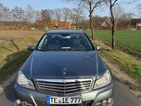 Gebraucht Mercedes C220 Elegance 170 PS (125 kW) 2011 Grau Limousine