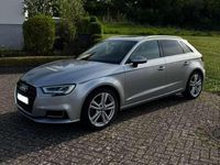 Gebraucht Audi A3 Design 116 PS (85 kW) 2019 Silber Limousine