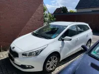Gebraucht Kia Ceed Sportswagon Attract 99 PS (72 kW) 2013 Weiß Kombi