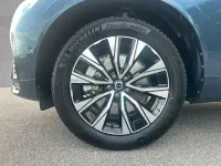 Second-hand Volvo XC60 Plus 197 CP (144 kW) 2023 Albastru SUV