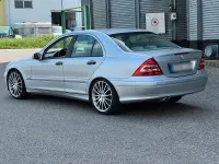 Gebraucht Mercedes C320 218 PS (160 kW) 2005 Grau Limousine