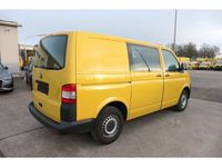 Gebraucht VW T5 84 PS (61 kW) 2013 Ginstergelb r1032 Van