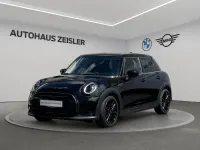 Używany Mini Cooper 136 KM (100 kW) 2022 Czarny Hatchback