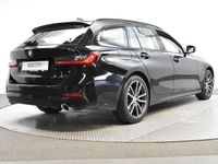 gebraucht BMW 320 d Touring Aut. Sport Line+AHK+ Head-Up +LED