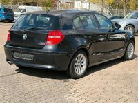 Gebraucht BMW 116 116 PS (85 kW) 2010 Schwarz Kleinwagen