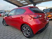 Gebraucht Mazda 2 116 PS (85 kW) 2017 Rot Limousine