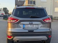 Gebraucht Ford Kuga Titanium 136 PS (100 kW) 2014 Braun SUV