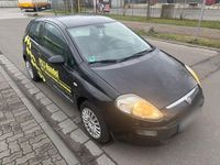 Gebraucht Fiat Punto 65 PS (47 kW) 2011 Schwarz Kleinwagen