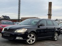 Gebraucht Skoda Octavia Elegance 105 PS (77 kW) 2011 Schwarz Kombi
