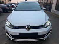Gebraucht VW Golf VII GTE 150 PS (110 kW) 2018 Weiß Limousine