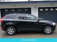 gebraucht Volvo XC60 Momentum 2.4-D AWD KLIMA+ALU+AHK+TEMPOMAT