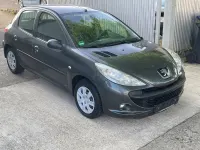 Gebraucht Peugeot 206 Basis 73 PS (53 kW) 2011 Grau Limousine