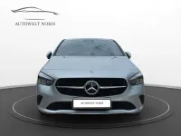 Gebraucht Mercedes B200 163 PS (119 kW) 2024 Silber Kleinwagen