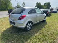 Gebraucht Opel Corsa Satellite 87 PS (63 kW) 2011 Silber Kleinwagen