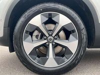 Gebraucht Volvo XC40 Plus 197 PS (144 kW) 2025 Silber SUV