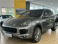 Gebraucht Porsche Cayenne S 385 PS (283 kW) 2016 Meteorgraumetallic (metallic) SUV