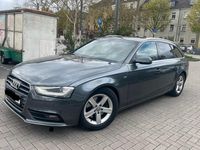 Gebraucht Audi A4 S-Line 143 PS (105 kW) 2012 Grau Kombi