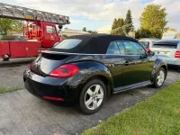 Gebraucht VW Beetle Design 110 PS (80 kW) 2015 Schwarz Kleinwagen
