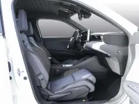 Neu Renault 5 E-Tech Komfort 110 kW (150 PS) 2026 Perlmuttweiß metallic Limousine