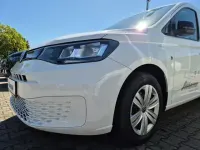 Gebraucht VW Caddy Basis 114 PS (83 kW) 2023 Weiss Van / Kleinbus