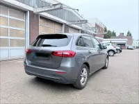Gebraucht Mercedes B180 116 PS (85 kW) 2020 Grau Kleinwagen