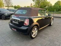 Gebraucht Mini Cooper Cabriolet 122 PS (89 kW) 2014 Midnight black Cabrio