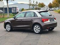Gebraucht Audi A1 Sportback Ambition 105 PS (77 kW) 2015 Braun Kleinwagen