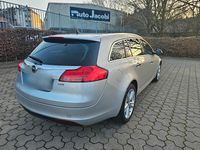 Gebraucht Opel Insignia Innovation 160 PS (117 kW) 2011 Silber Limousine