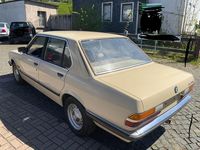 Gebraucht BMW 520 125 PS (91 kW) 1982 Beige Limousine