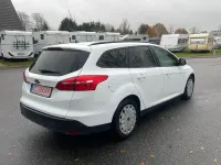 Gebraucht Ford Focus 105 PS (77 kW) 2015 Weiß Kombi
