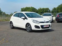Gebraucht Kia Rio Spirit 86 PS (63 kW) 2012 Weiß Limousine