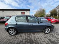 Gebraucht Peugeot 307 109 PS (80 kW) 2007 Lackierung eisengrau/metallic Kleinwagen